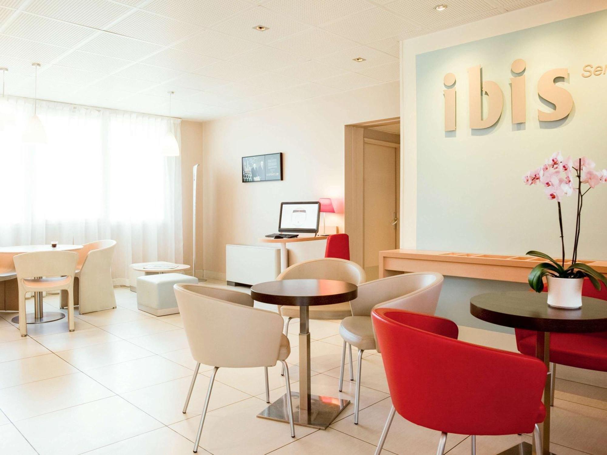 ibis Senlis Otel Senlis  Dış mekan fotoğraf