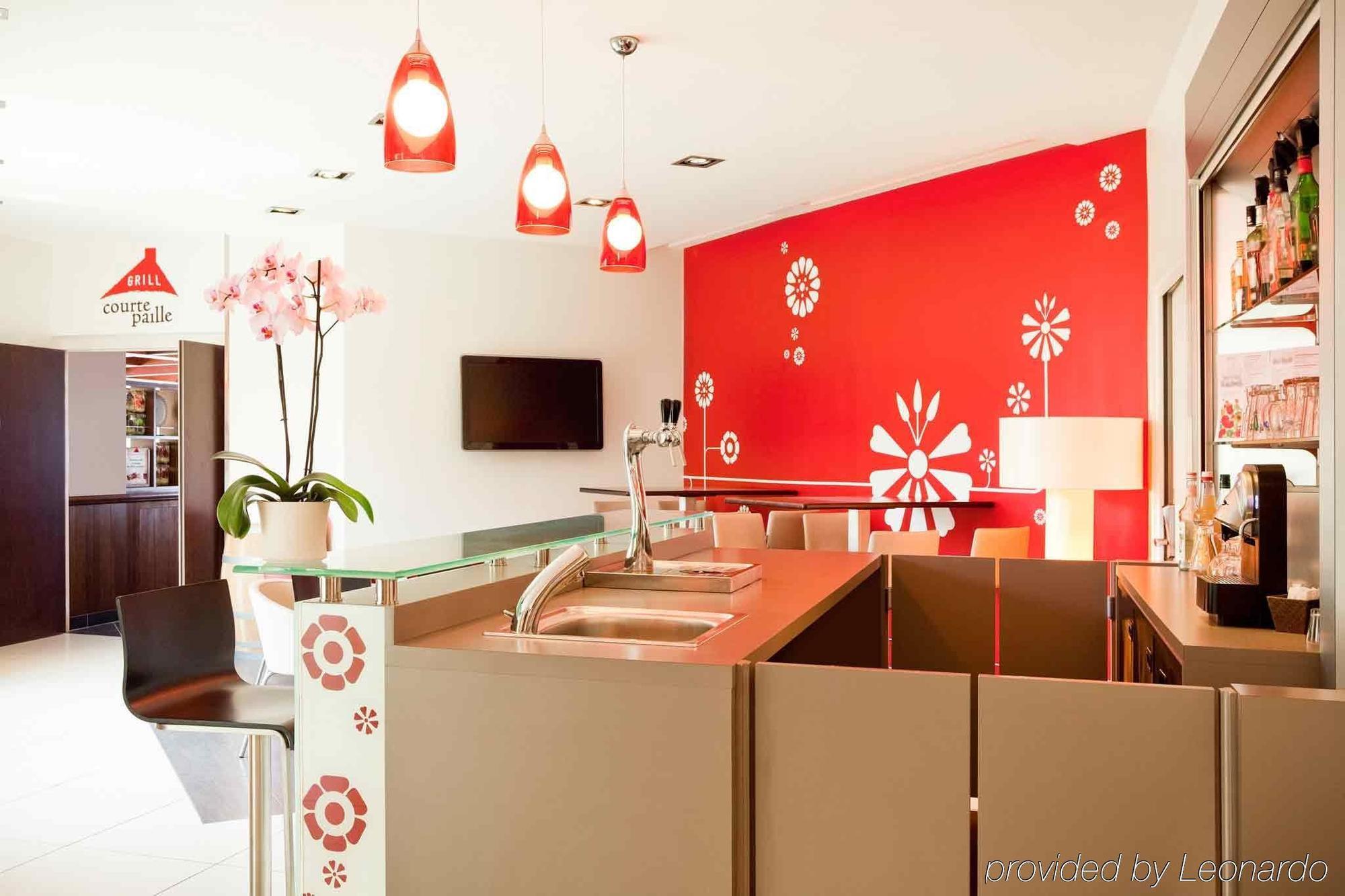 ibis Senlis Otel Senlis  Dış mekan fotoğraf