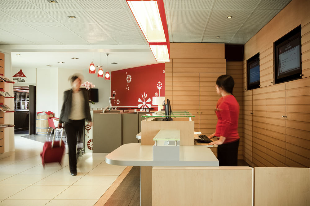 ibis Senlis Otel Senlis  Dış mekan fotoğraf