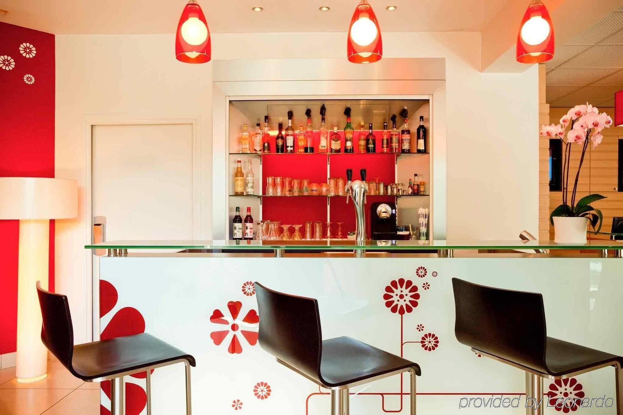 ibis Senlis Otel Senlis  Dış mekan fotoğraf